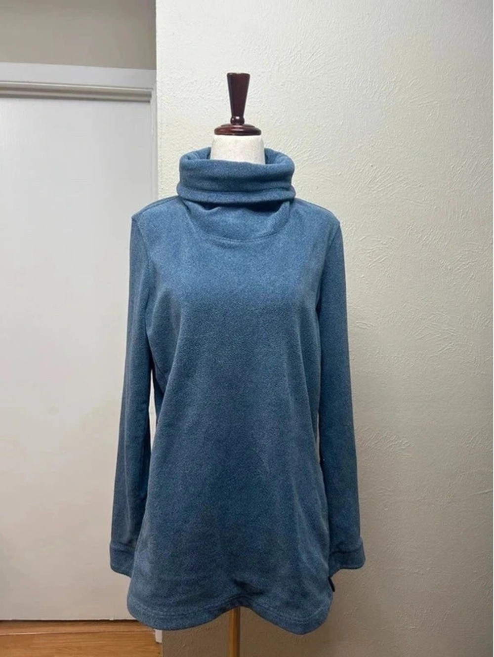 Nike Dri-Fit fleece Turtleneck with pockets